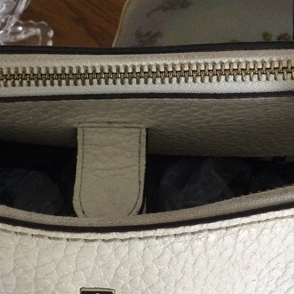 Kate Spade ♠️ Handbag - Picture 5 of 16